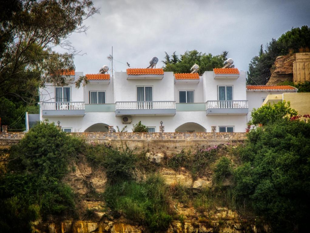 Gardenia Hotel Perissa  Exterior photo